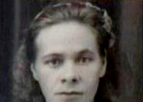 Н.М. Малиновская. Фото из ее личного архива. Копия передана в Новгородскую электронную библиотеку в 2011 г.