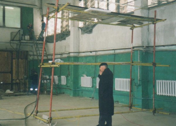 Ремонт в первых помещениях компании «Галичи», 1998 год.