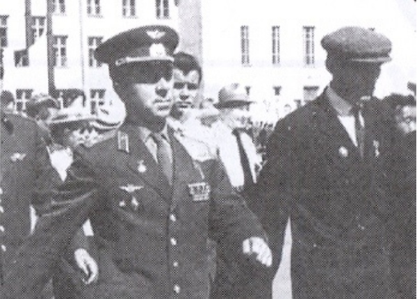 С.П. Шпуняков на параде ветеранов.