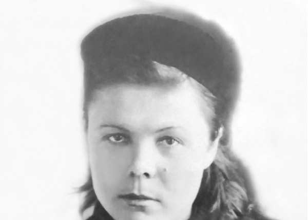 Зинаида Михайловна, супруга Ивана Алексеевича Дежуркина. Фото 1946 года